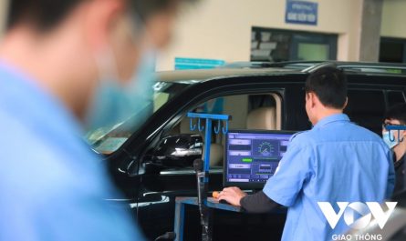 bằng đại học công nghệ ô tô làm đăng kiểm được không