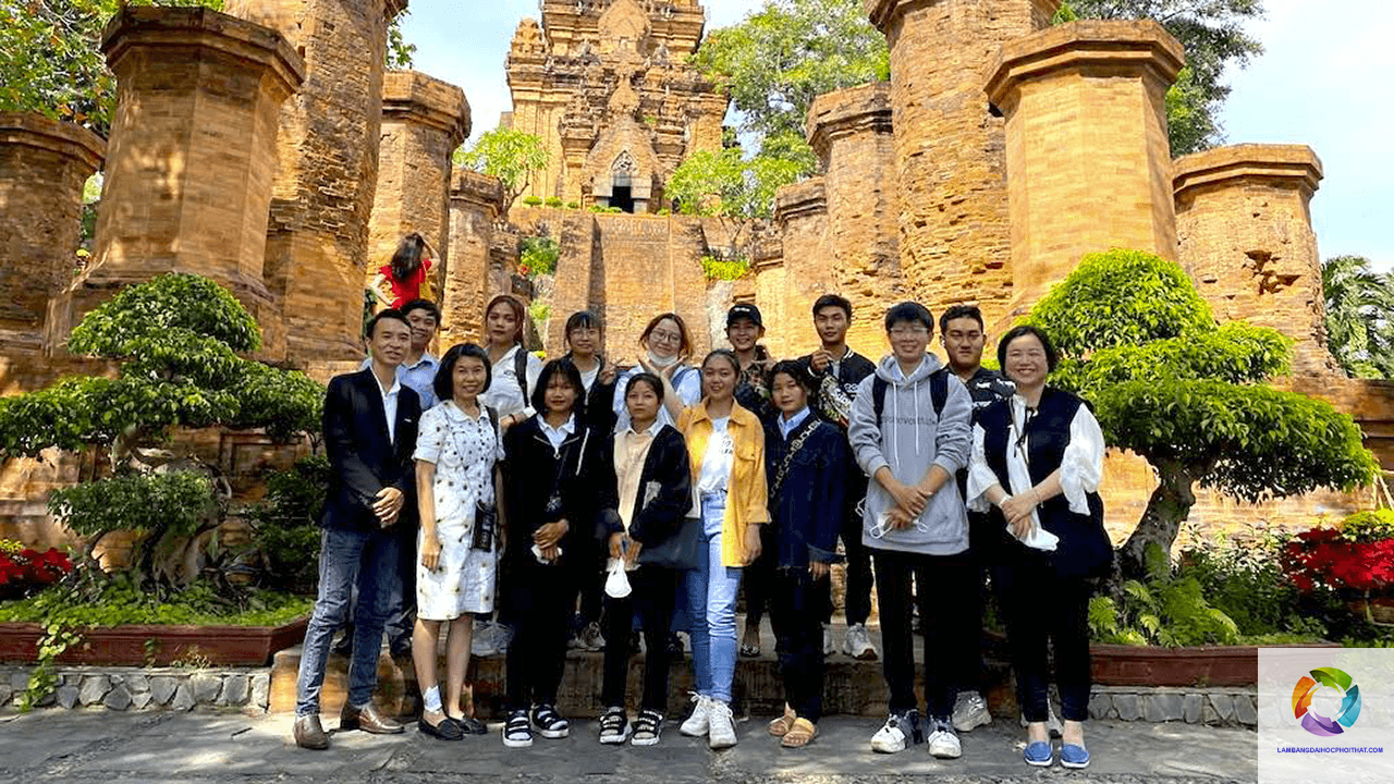 bằng đại học du lịch lữ hành có dễ xin việc không - Hình 4