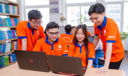 bằng đại học khoa học máy tính học mấy năm