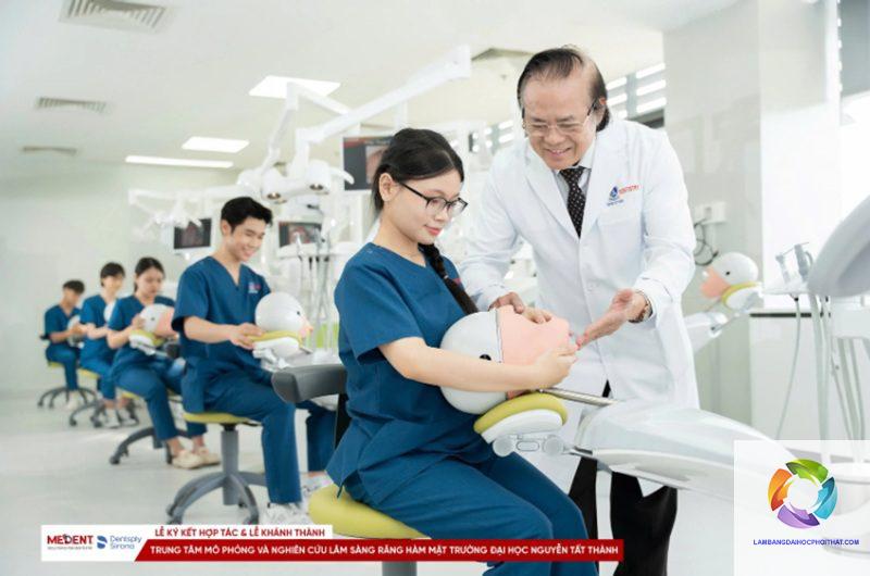 bằng đại học răng hàm mặt lương bao nhiêu