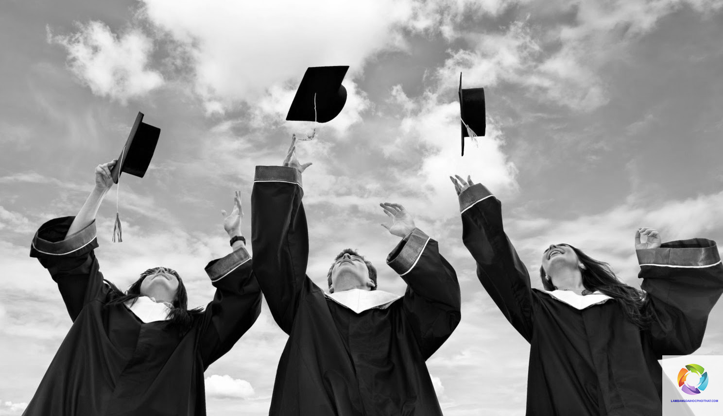 đại học mấy năm ra trường - Hình 1